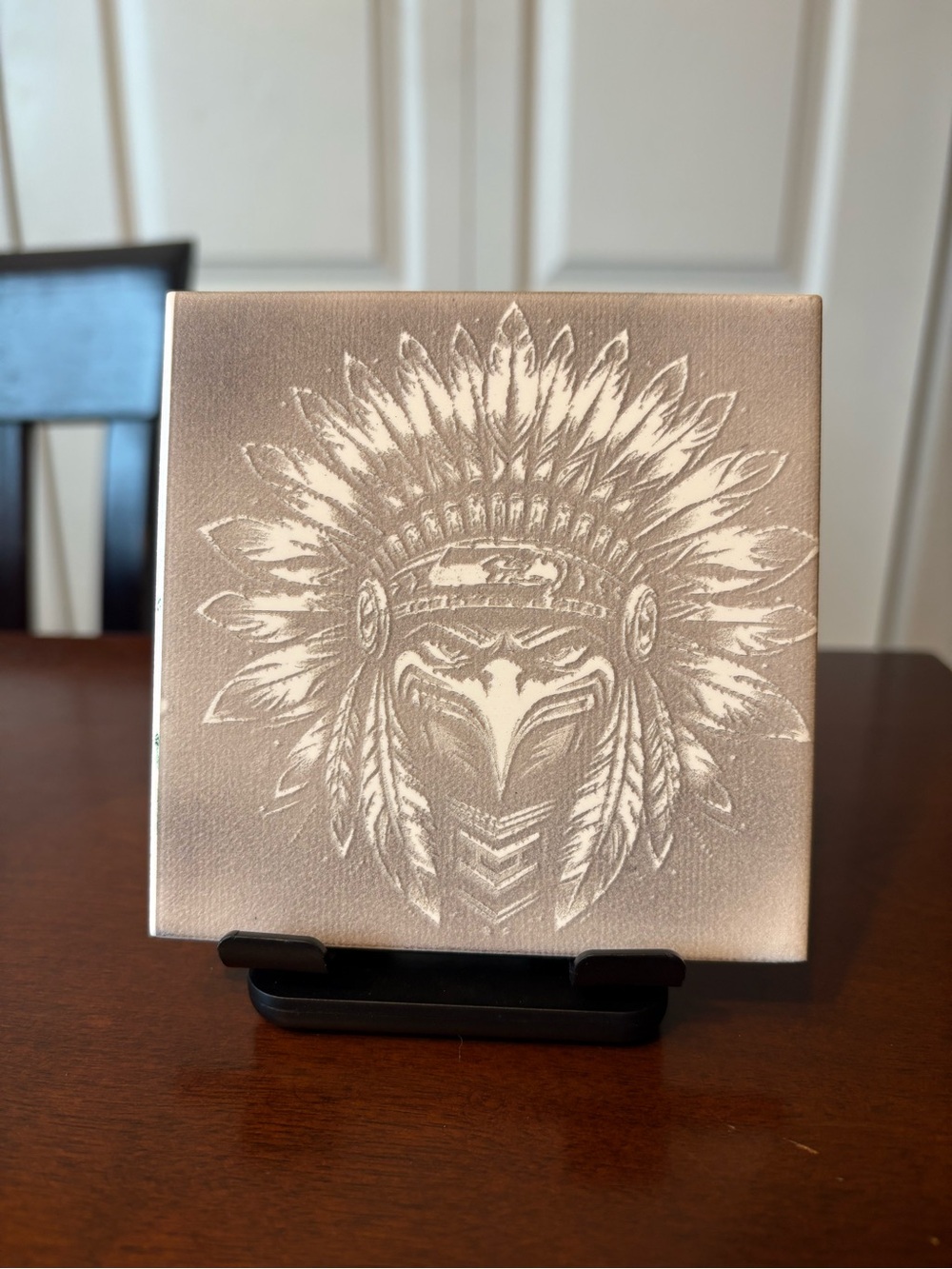 Rare Engraved Wall Art Tile Beige Native Indian Feather Headdress 4”x 4”